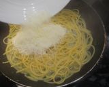 パスタ・カ・ムディカ　パン粉のパスタ作り方6写真