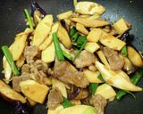 台湾風豚バラと旬の野菜の醤油炒め作り方10写真