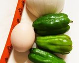 ソーセージとピーマンと玉ねぎの炒め物作り方1写真