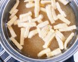 なすと油揚げのみそ汁作り方6写真