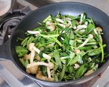 空芯菜としめじの納豆パスタ作り方9写真