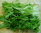 ヘルシー！水菜とじゃこの温玉サラダ！作り方1写真