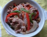 お野菜もたっぷり!生姜焼き丼♪作り方2写真