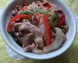 お野菜もたっぷり!生姜焼き丼♪作り方4写真
