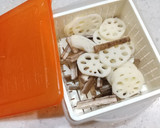 ごぼうと蓮根の甘酢漬、らっきょう残り液で作り方3写真