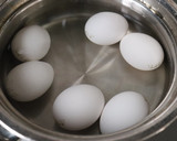 冷蔵庫から出したての卵で作る♪和風の煮卵作り方1写真