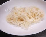 番茄鸡蛋素面（トマト卵炒めそうめん）作り方1写真