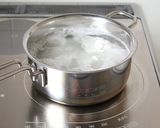 柔らか大根＆鶏肉【手羽と大根の照り煮】作り方1写真
