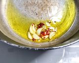 鶏もも肉とナスとパプリカのトマト煮作り方2写真