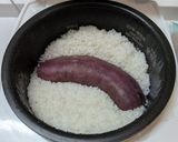 炊飯器におまかせ！丸ごとさつまいもごはん作り方3写真