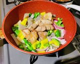 さっぱり豚角切りと蒟蒻パプリカの黒酢炒め作り方7写真