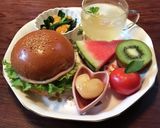 小玉トマトに大葉を♪りんご風作り方5写真