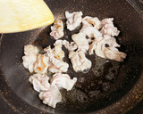 豚肉とほうれん草とコーンのバター醤油炒め作り方2写真