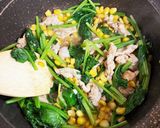 豚肉とほうれん草とコーンのバター醤油炒め作り方3写真