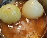 とろっと柔らか♪ 丸ごと玉ねぎスープ作り方4写真