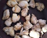 鶏もも肉とアスパラのレモン塩バター炒め作り方3写真