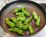 シンプルが美味しい♪ししとう炒め作り方2写真