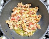 牛バラ肉とキュウリの醤油炒め薬味乗せ。作り方2写真
