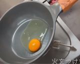 カルットパン　で　目玉焼き作り方2写真