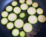 ●ズッキーニのツナチーズ焼き作り方1写真