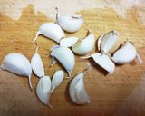 簡単！ニンニクの皮むき作り方1写真