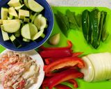 毛ガニの夏野菜カレー炒め作り方1写真