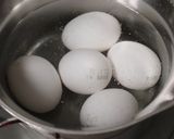 冷蔵庫から出したての卵で作る煮卵★中華風作り方1写真