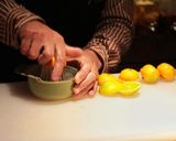 和歌山梅酒と温州みかんのカクテル作り方2写真