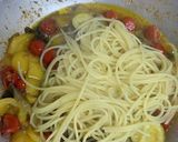 夏野菜と生ハムのオイルパスタ作り方3写真