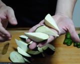 茄子とひき肉のピリ辛味噌炒め作り方2写真