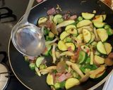 ズッキーニとオクラの夏野菜ペペロンチーノ作り方9写真