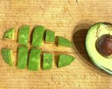 アボカドのごま和え(マヨポン味)作り方1写真