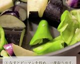 10分！ピーマンとなすの挽き肉炒め作り方3写真