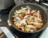 生きくらげとふわふわ玉子のオイスター炒め作り方5写真