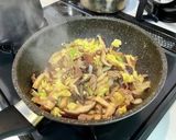 生きくらげとふわふわ玉子のオイスター炒め作り方7写真