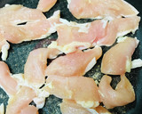 マヨかけ●鶏むね肉とキャベツの蒸し焼き作り方1写真