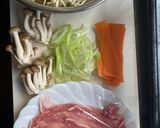 豚ロース重ね蒸し たっぷりもやしと葱作り方1写真
