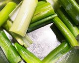 長ネギのベーコン巻き♪味噌たまごソース♪作り方1写真