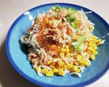 コンビニサラダを乗っけるだけサラダうどん作り方4写真