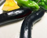 なす主役♪夏野菜とカニカマのアヒージョ☆作り方1写真