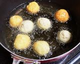 材料2つ♫　超簡単　ふわもち豆腐ドーナツ作り方6写真