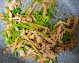 ピーマンと豚肉のオイスターソース炒め作り方15写真