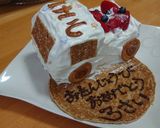 業務スーパーのスポンジで！トラックケーキ作り方14写真