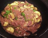 簡単!合い挽き肉と夏野菜のの味噌煮!作り方3写真