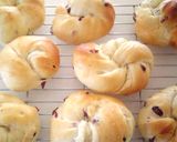 クランベリー＆レモンクリチの✿ねじりパン作り方10写真
