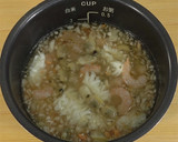 炊飯器で！簡単シーフードピラフ作り方5写真