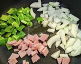 ジャンバラヤ（カレーチャーハン）作り方1写真