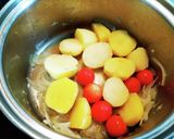 じゃがいもとトマトの煮込み　バシル風味作り方4写真