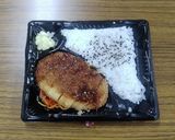 “とんかつ弁当”ナポ野菜昆オクラハム作り方1写真