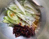 ピリ辛が最高　ネギ辣油パスタ作り方1写真